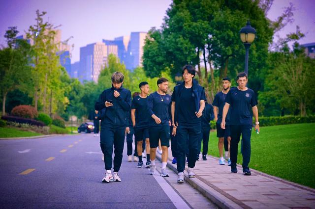 乐鱼体育官方下载-杭州欢迎您! 快10年了 东亚足球活化石重游浙江